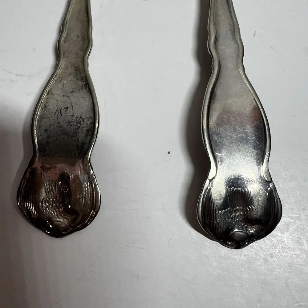 Lot of 2 Vintage Wm Rogers & Son AA Connecticut State Souvenir Spoons Eagle Seal